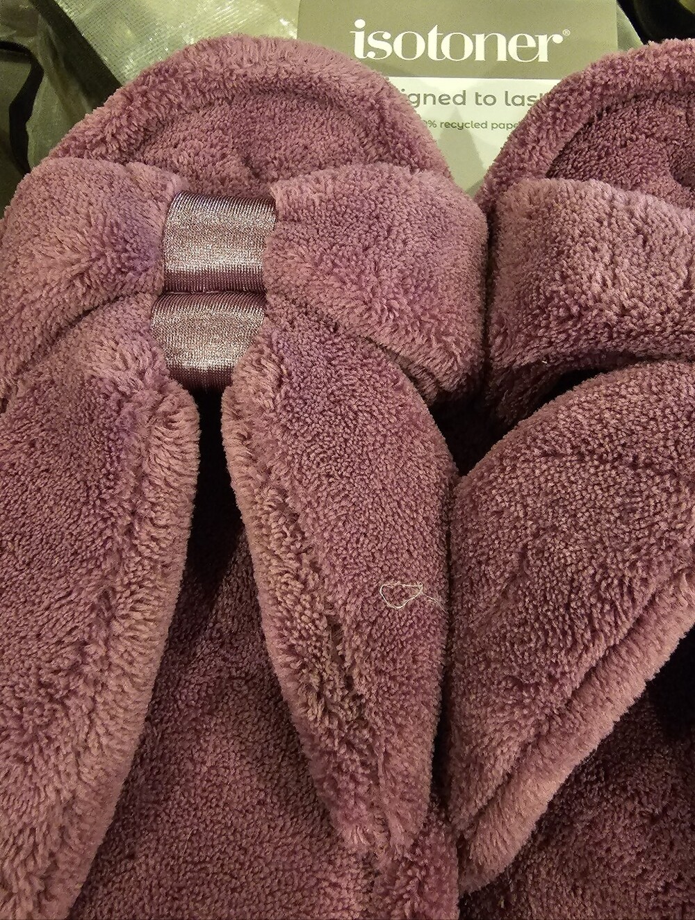 Isotoner Memory Foam Slippers In A Beautiful Plum Color. Gift. Cozy. NWT